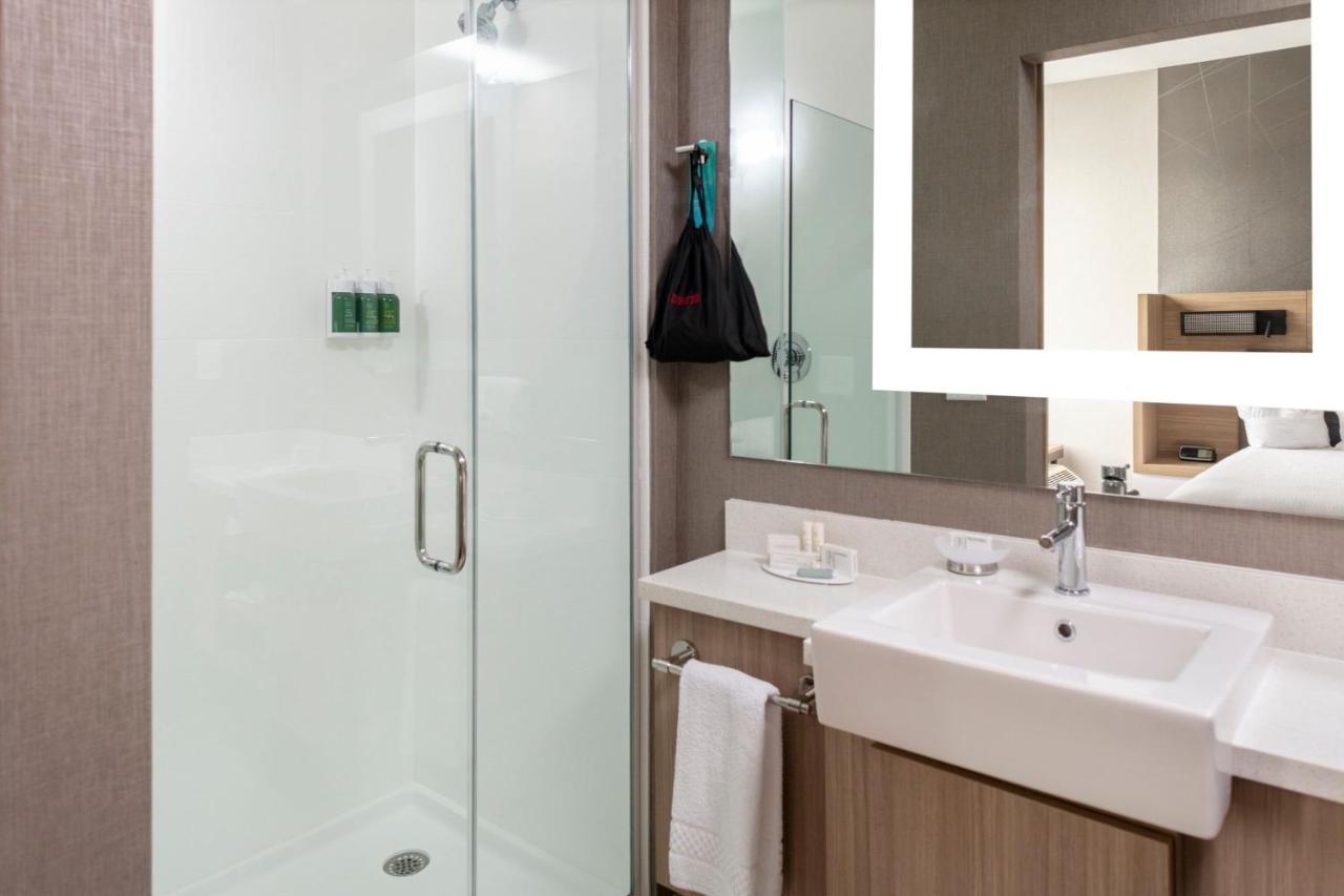 Springhill Suites By Marriott Charlotte Huntersville Εξωτερικό φωτογραφία