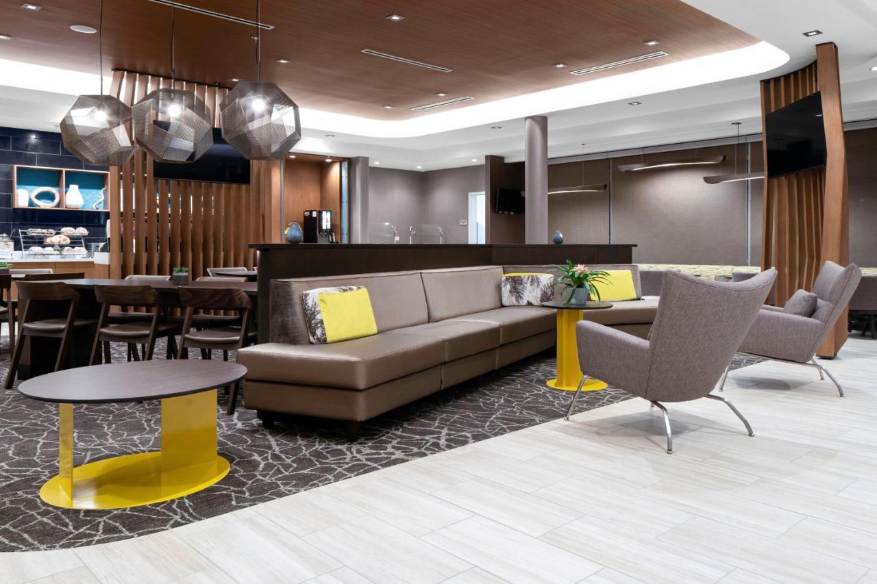 Springhill Suites By Marriott Charlotte Huntersville Εξωτερικό φωτογραφία